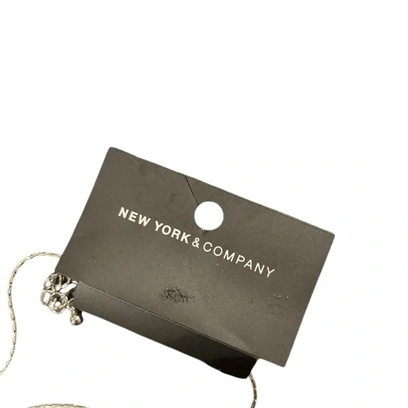 Elegant Silver Beaded Tassel Necklace NWT - Picture 4 of 5